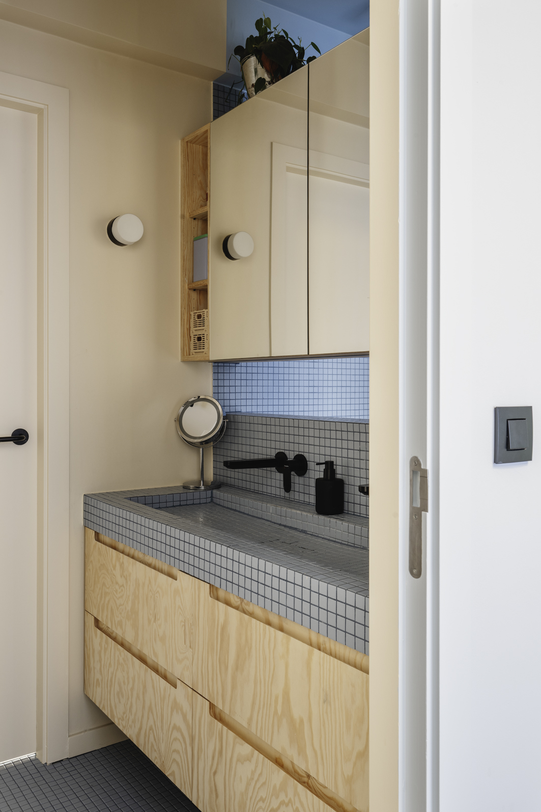 The Blue Timber House — beeld 7